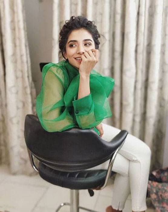 'प्रोड्यूसर ने कहा था टॉप उतारो', एक्ट्रेस की हैरान करने वाली आपबीती