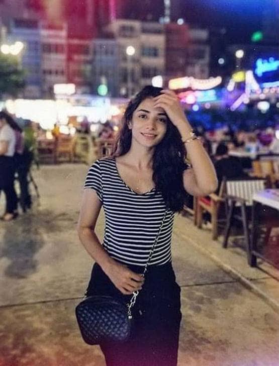 'प्रोड्यूसर ने कहा था टॉप उतारो', एक्ट्रेस की हैरान करने वाली आपबीती