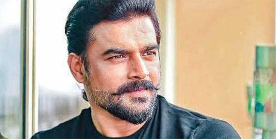 पार्टी में पत्नी संग पहुंचे आर माधवन, ट्रांसफॉर्मेशन देख हो जाएंगे हैरान