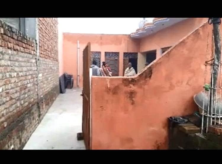 बेटी का चेहरा देखे ब‍िना शहीद हुआ जवान, 2 महीने पहले ही आई थी नन्हीं परी