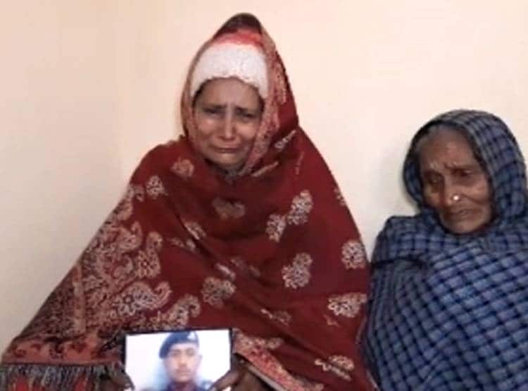 बेटी का चेहरा देखे ब‍िना शहीद हुआ जवान, 2 महीने पहले ही आई थी नन्हीं परी