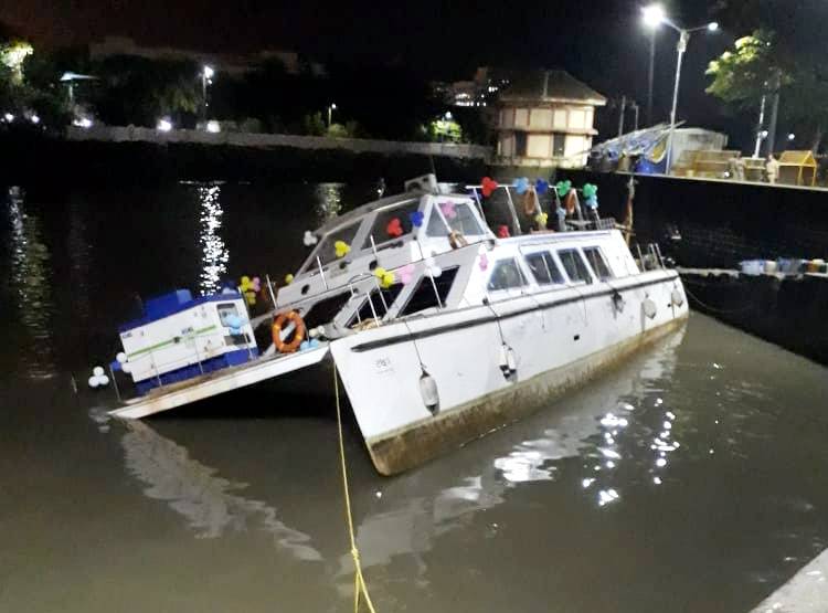 समुद्र के बीच मना रहे थे बर्थडे का जश्न, अचानक डूबने लगा क्रूज