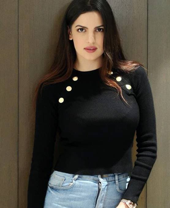 मोनोकनी में हार्द‍िक पंड्या की मंगेतर नताशा का बोल्ड लुक, देखें फोटोज