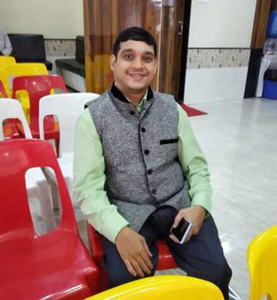 जज्बे के आगे बौनी पड़ी चुनौती, ऐसे जज बना पुणे का ये लड़का