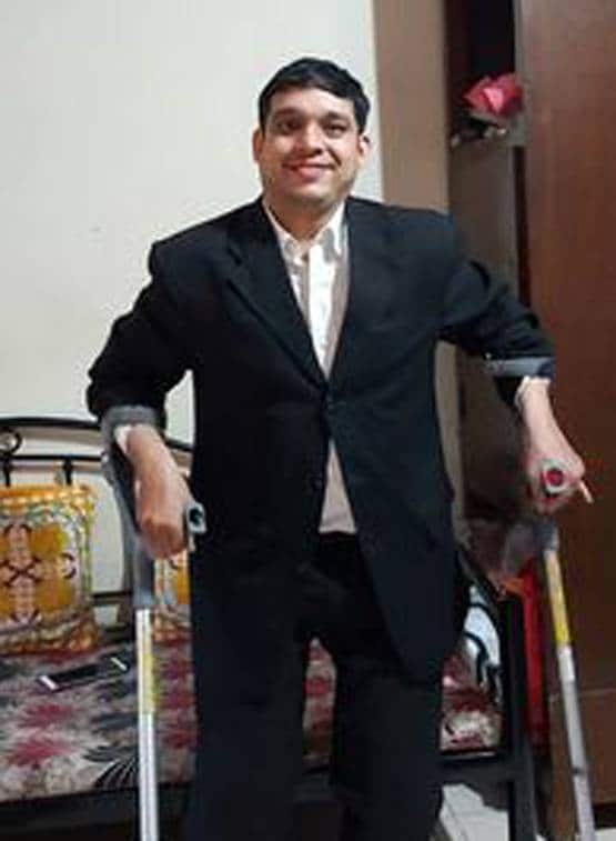 जज्बे के आगे बौनी पड़ी चुनौती, ऐसे जज बना पुणे का ये लड़का