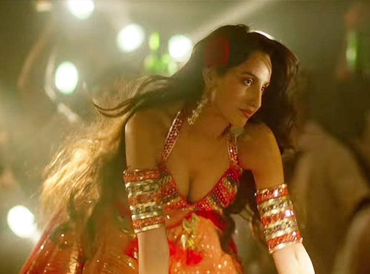 इमरान खान का बेतुका बयान- बॉलीवुड के कारण PAK में बढ़ रहे सेक्स अपराध