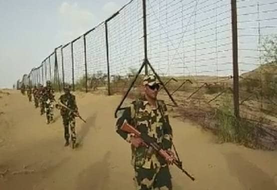 'ऑपरेशन सर्द हवा' से घबराया PAK, गफूर को सीमा पर किया तैनात