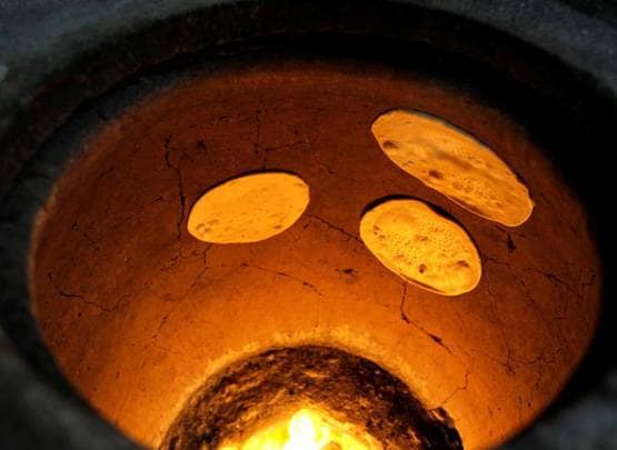 पाकिस्तान में खाने का भयंकर संकट: लोगों के लिए पड़े रोटियों के लाले