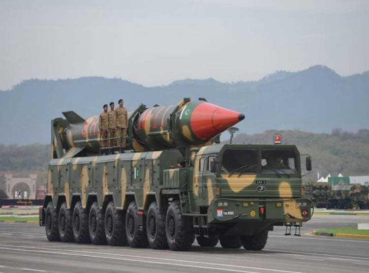 परमाणु तकनीक की चोरी करते फिर पकड़ा गया PAK, भारत के लिए टेंशन!