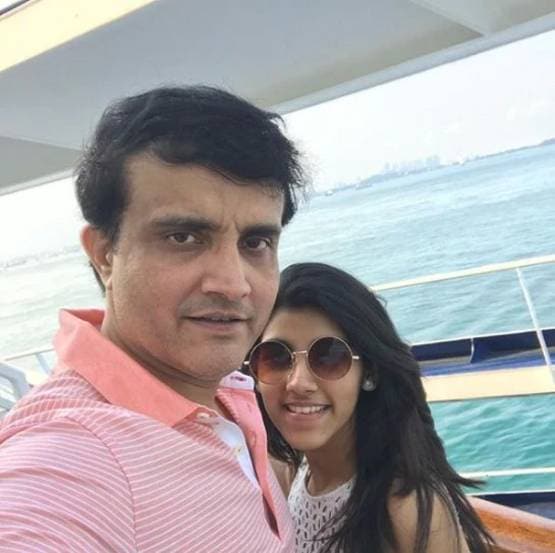 क्या CAA के खिलाफ प्रदर्शन में शामिल हुईं अखिलेश यादव की बेटी टीना?