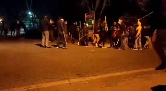 JNU में तांडव के बाद बेफिक्र निकले नकाबपोश, देखती रही पुलिस, Video