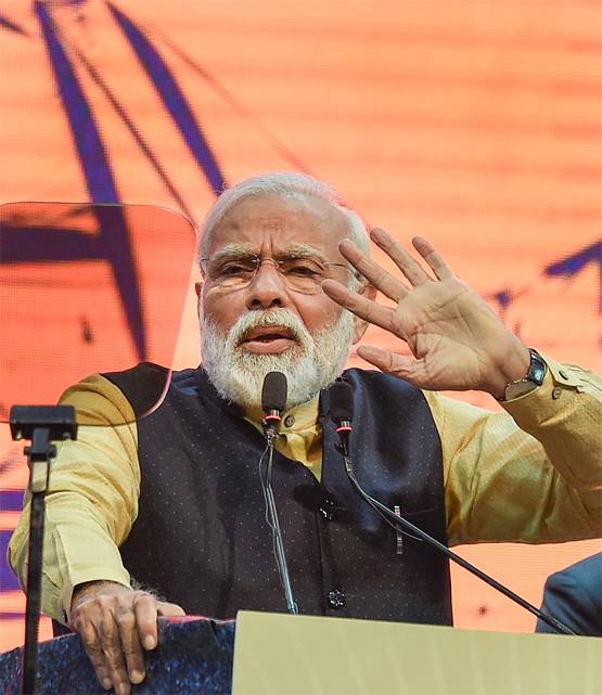 चेहरे पर इतनी चमक क्यों? मोदी बोले- मेहनत के पसीने से कर लेता हूं मालिश