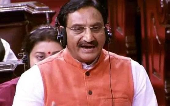 JNU: तस्वीरों में देखें, अंधेरा होते ही कैसे मचा कहर, 25 घायल