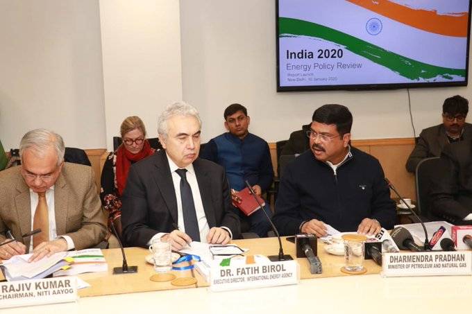 US-ईरान टेंशन का भारत पर न हो असर, मोदी सरकार ने उठाए ये कदम