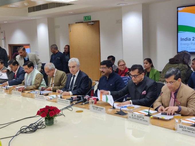 US-ईरान टेंशन का भारत पर न हो असर, मोदी सरकार ने उठाए ये कदम