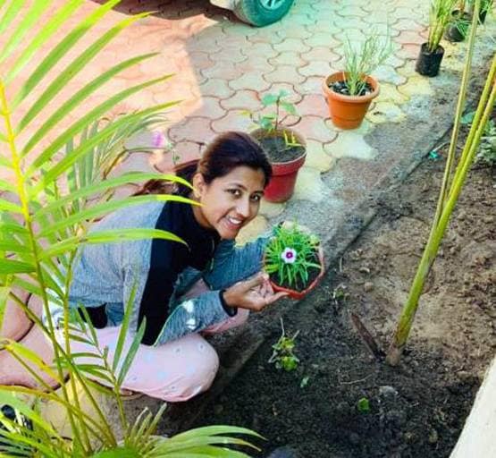 कौन हैं प्रिया वर्मा, जिनकी बर्खास्तगी की मांग के लिए ट्विटर पर चला हैशटैग