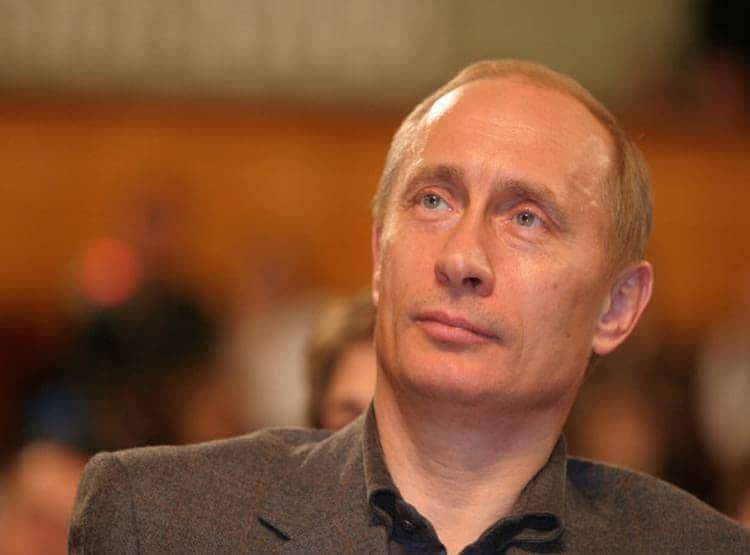 रूस में बड़ा उलटफेर करने जा रहे पुतिन, 2024 के बाद फिर होगी वापसी?