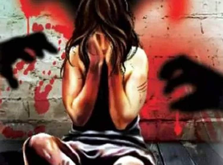 रेप की कोश‍िश, थाने में सेटलमेंट, फ‍िर दी मह‍िला को बेचने की धमकी