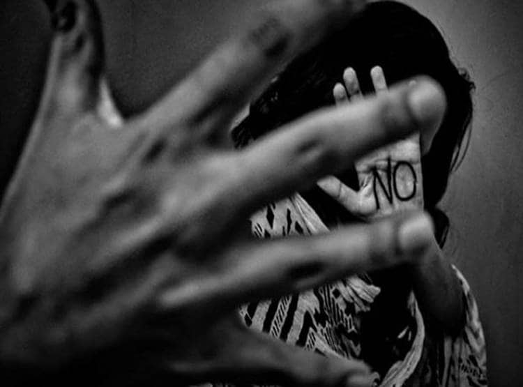 कांस्टेबल बोला- रेड लाइट एरिया ले चल, नहीं गया तो कैब वाले से किया रेप