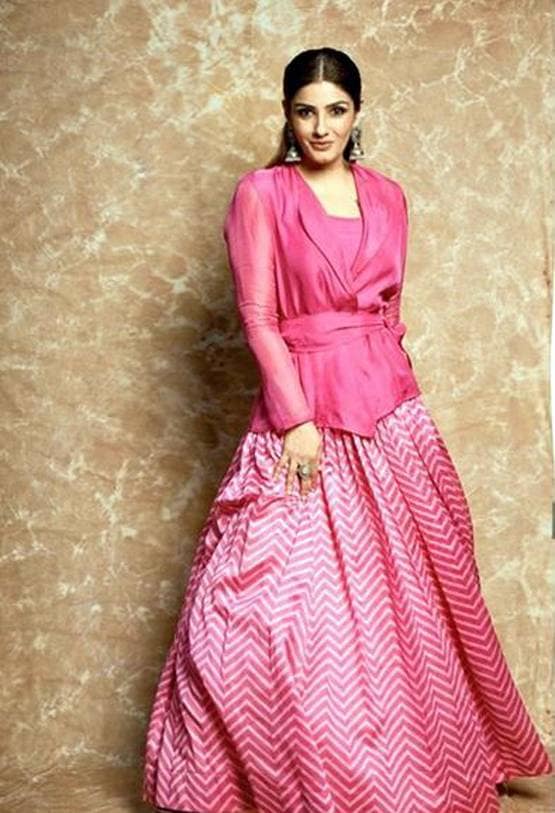 रियल लाइफ में सुपर नानी हैं रवीना टंडन, शेयर की नाती के संग क्यूट फोटो