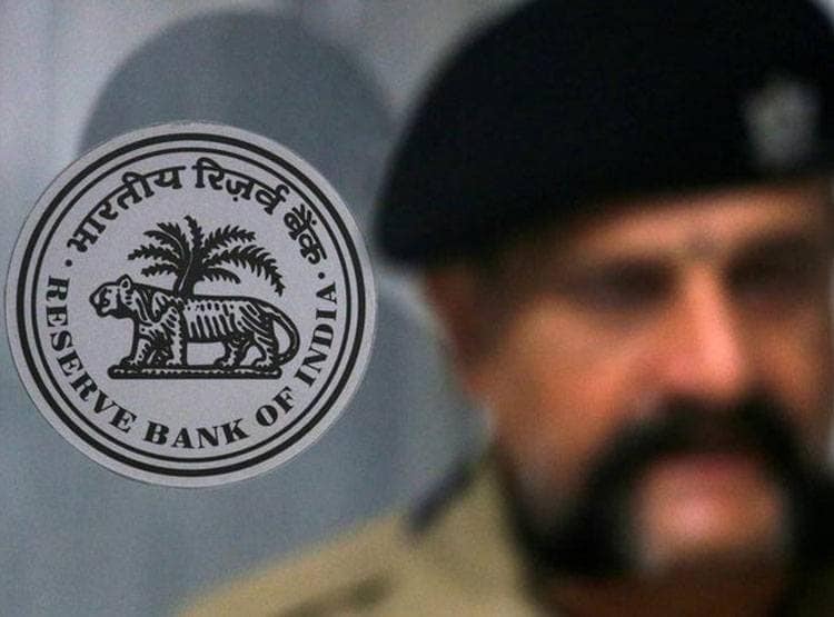 स्विच ऑन और ऑफ होगा आपका ATM कार्ड, RBI का फरमान