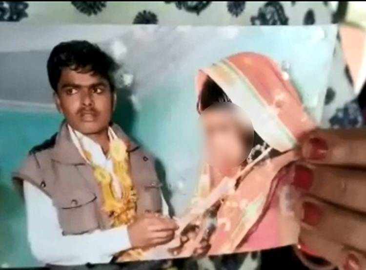 प्यार के बाद शादी, बच्चा हुआ तो पत्नी मानने से इनकार