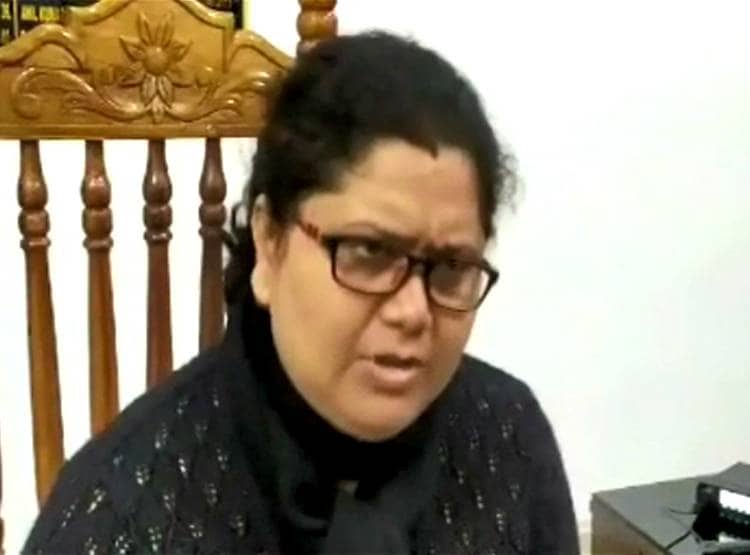 प्यार के बाद शादी, बच्चा हुआ तो पत्नी मानने से इनकार