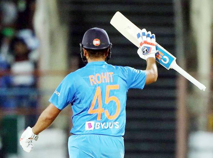 रोहित का 29वां शतक, जयसूर्या का रिकॉर्ड तोड़ पोंटिंग के करीब पहुंचे