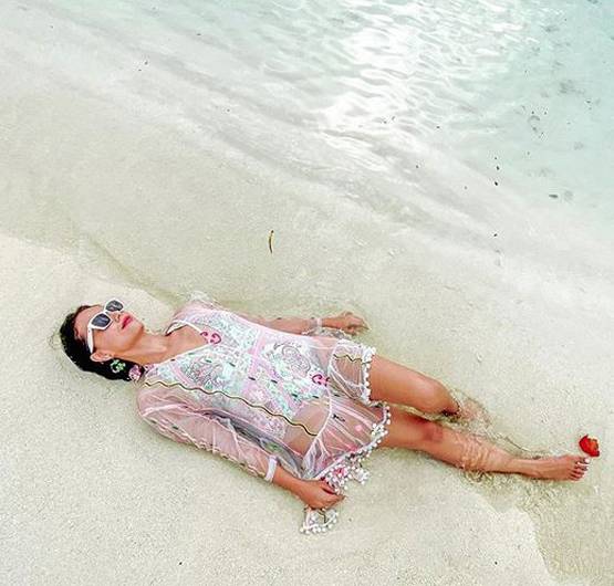 'कसम से' फेम रोशनी चोपड़ा का बोल्ड अंदाज, शेयर की ट्रिप से फोटोज