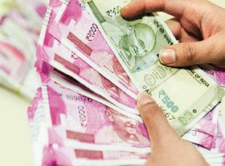 कूड़ेदान की एक पर्ची, और ठेले वाला एक झटके में बना करोड़पति