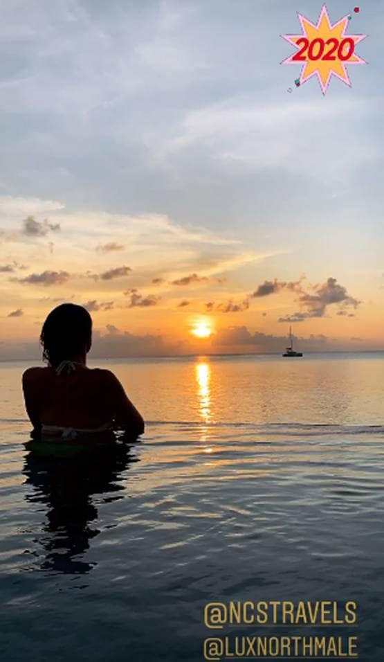 भाई इब्राहिम संग मालदीव में सारा, शेयर की तस्वीरें