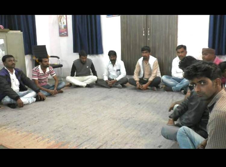 सरपंच जमीन पर-आराध्य कुर्सी पर, राम-भरत शैली में चलेगा पंचायत राज