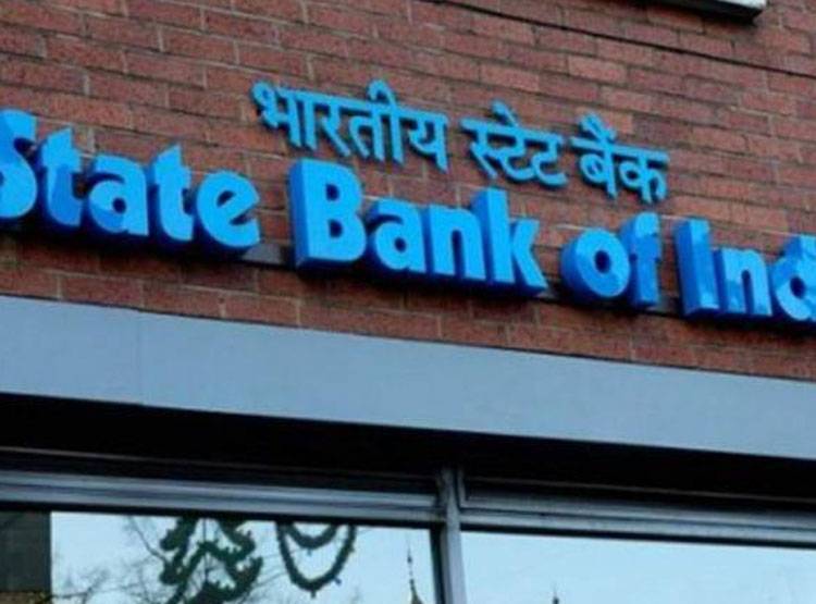 एक हफ्ते में SBI का दूसरा झटका, ग्राहकों की बचत पर कम किया मुनाफा