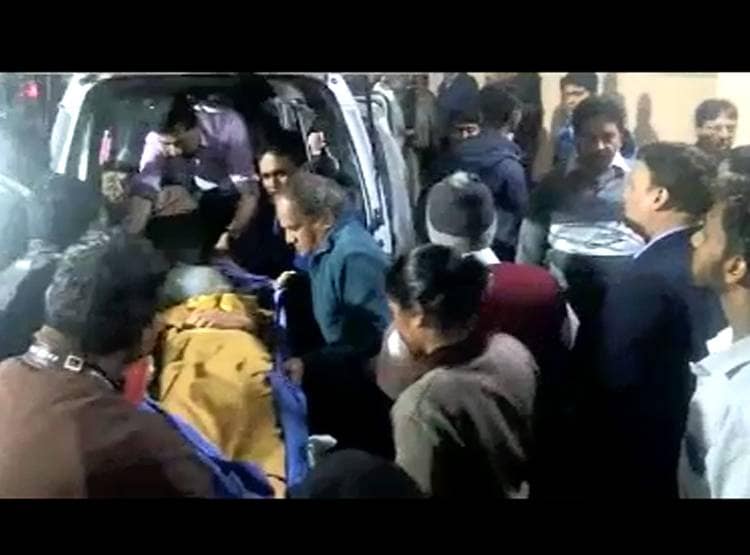 70 फीट ऊंचे टावर से ग‍िरी लिफ्ट, 'पाथ इंडिया' के मालिक मौत