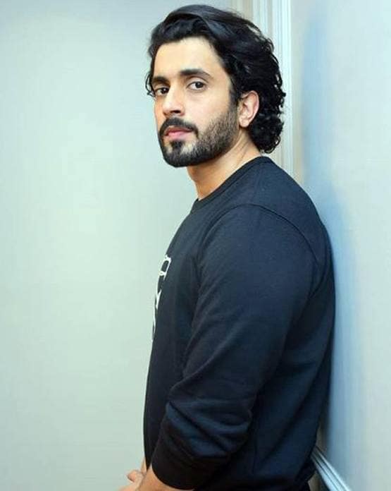 स्ट्रगल के दिनों में खाई थी डायरेक्टर की डांट, आज बॉलीवुड में फेमस हैं सनी