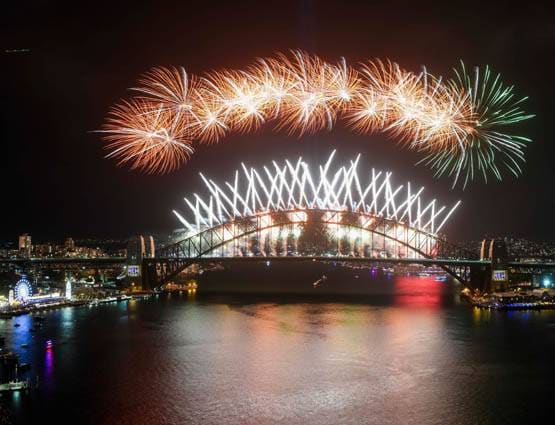 झूमकर आया नया साल: जश्न के साथ 2020 का स्वागत, PHOTOS