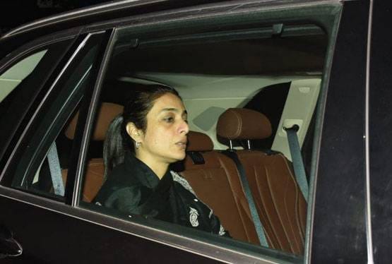 मुंबई के अस्पताल में शिफ्ट हुईं शबाना आजमी, मिलने पहुंचा परिवार