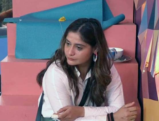 गोविंदा की भांजी आरती बोलीं-13 साल की उम्र में हुई थी रेप की कोशिश