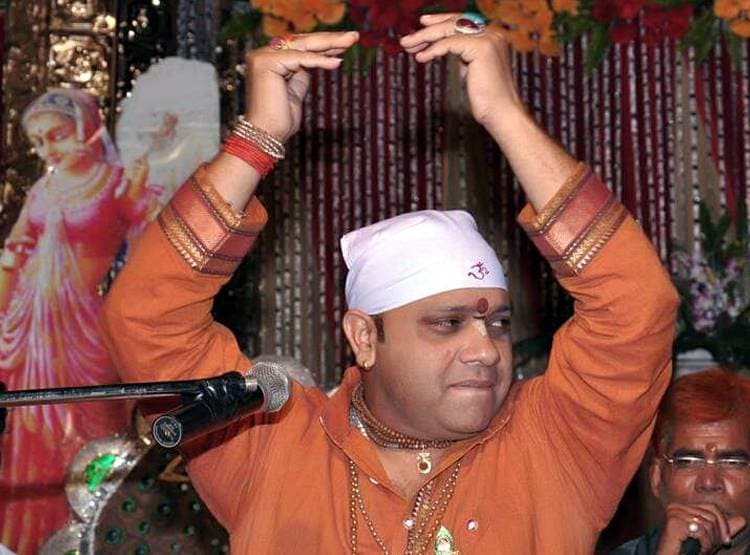 इंटरनेशनल भजन गायक के साथ पूरे परिवार का मर्डर, मिली चार लाशें