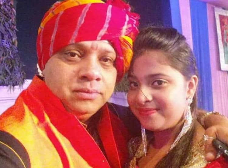 इंटरनेशनल भजन गायक के साथ पूरे परिवार का मर्डर, मिली चार लाशें