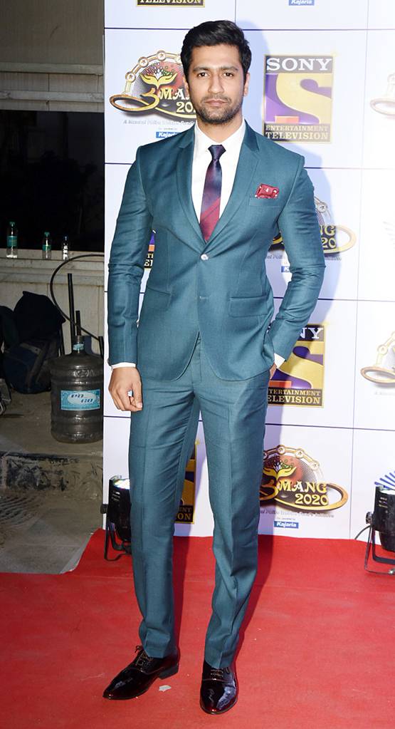 Umang 2020: सलमान-शाहरुख समेत इन बॉलीवुड स्टार्स ने की शिरकत, PHOTOS