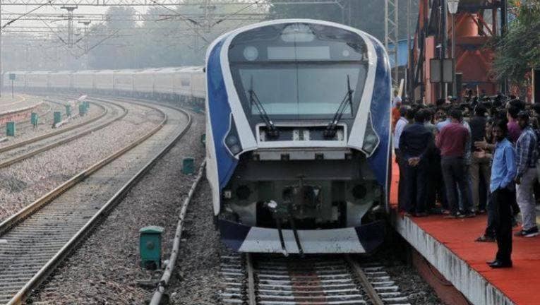 सुहाना होगा सफर, 100 रूटों पर चलेंगी 150 हाईटेक ट्रेन, सुविधा प्लेन जैसी