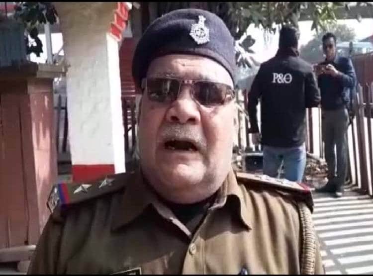 चलती ट्रेन में विधवा से गैंगरेप, GRP ने एक आरोपी को मौके से दबोचा