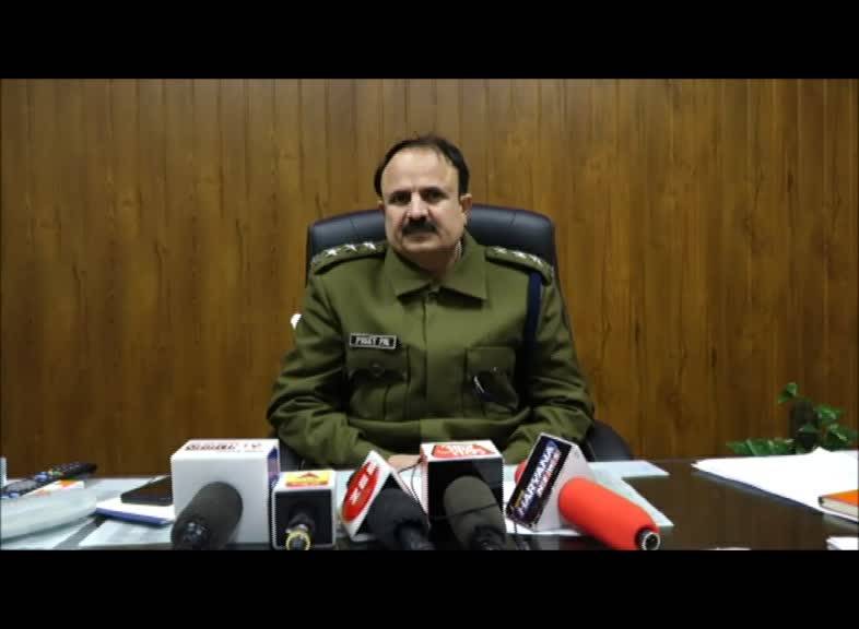 सिपाही ने ही कर दिया महिला पुलिसकर्मी का अश्लील वीडियो वायरल और फिर...