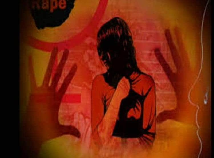 सिपाही ने ही कर दिया महिला पुलिसकर्मी का अश्लील वीडियो वायरल और फिर...