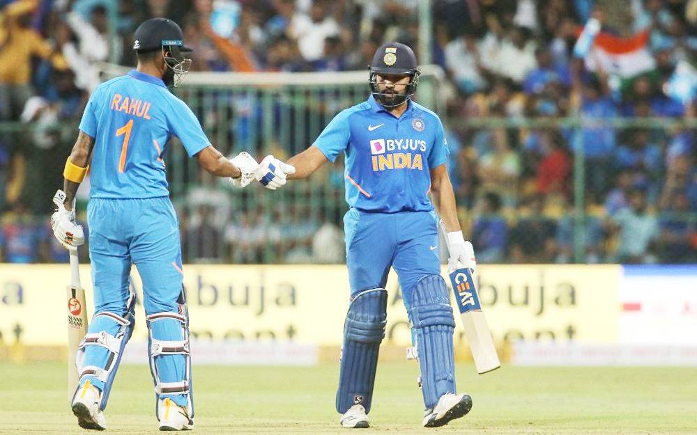 रोहित का 29वां शतक, जयसूर्या का रिकॉर्ड तोड़ पोंटिंग के करीब पहुंचे