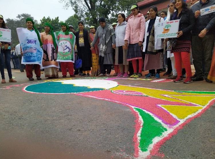 बिहार: 16 हजार KM लंबी मानव श्रृंखला का विश्व रिकॉर्ड, आसमान से ली गई तस्वीर