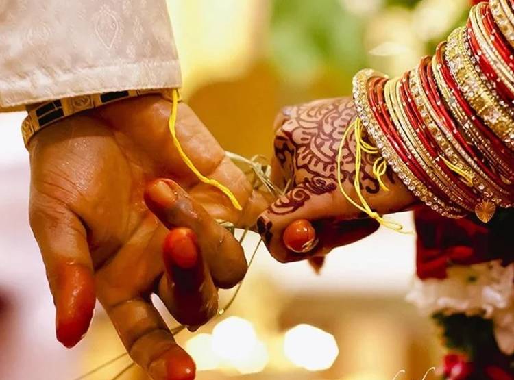 चीनी लड़की भारत के लड़के से शादी करने पर अमादा, 14 फरवरी को लेंगे फेरे