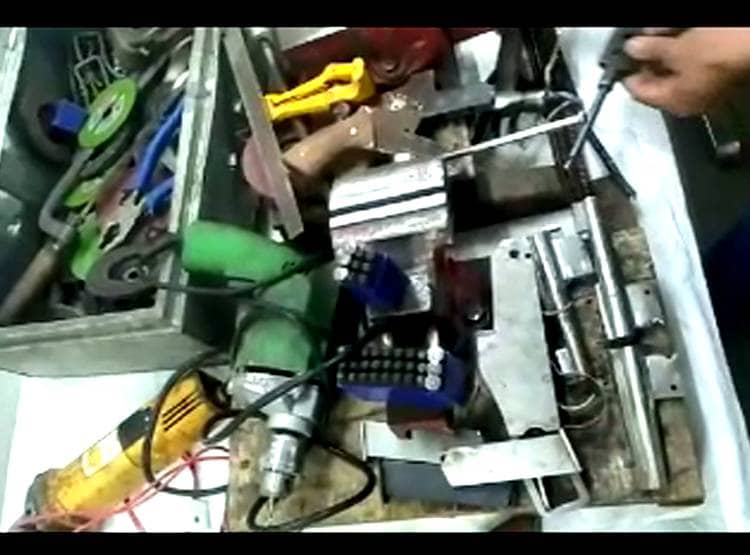 द‍िल्ली ह‍िंसा में देसी तमंचों का इस्तेमाल, कहां से हुई इनकी सप्लाई!