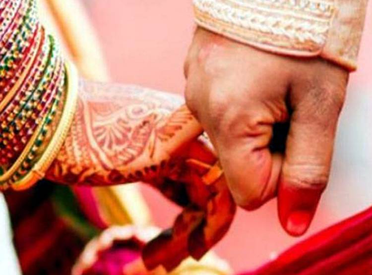 चीनी लड़की भारत के लड़के से शादी करने पर अमादा, 14 फरवरी को लेंगे फेरे